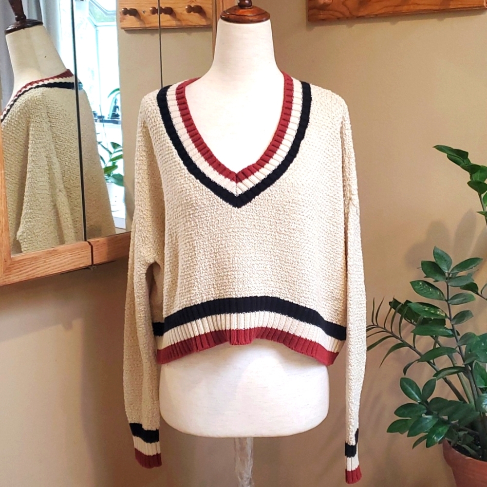 L.A . Hearts Varsity Cropped Knit Sweater Size S